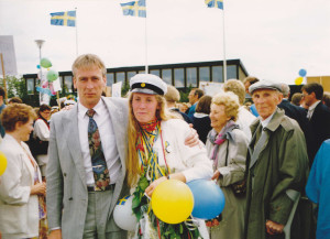 Pappa Bengt och familjen mötte när Lisa Isman tog studenten i maj 1991 på Lindeskolan. Foto: Privat